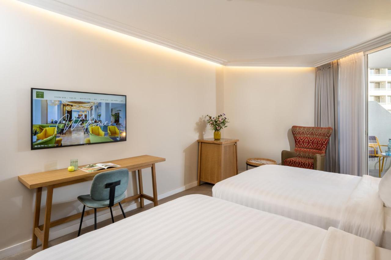 Vert Hotel Eilat By Afi Hotels Exteriör bild Deluxe room